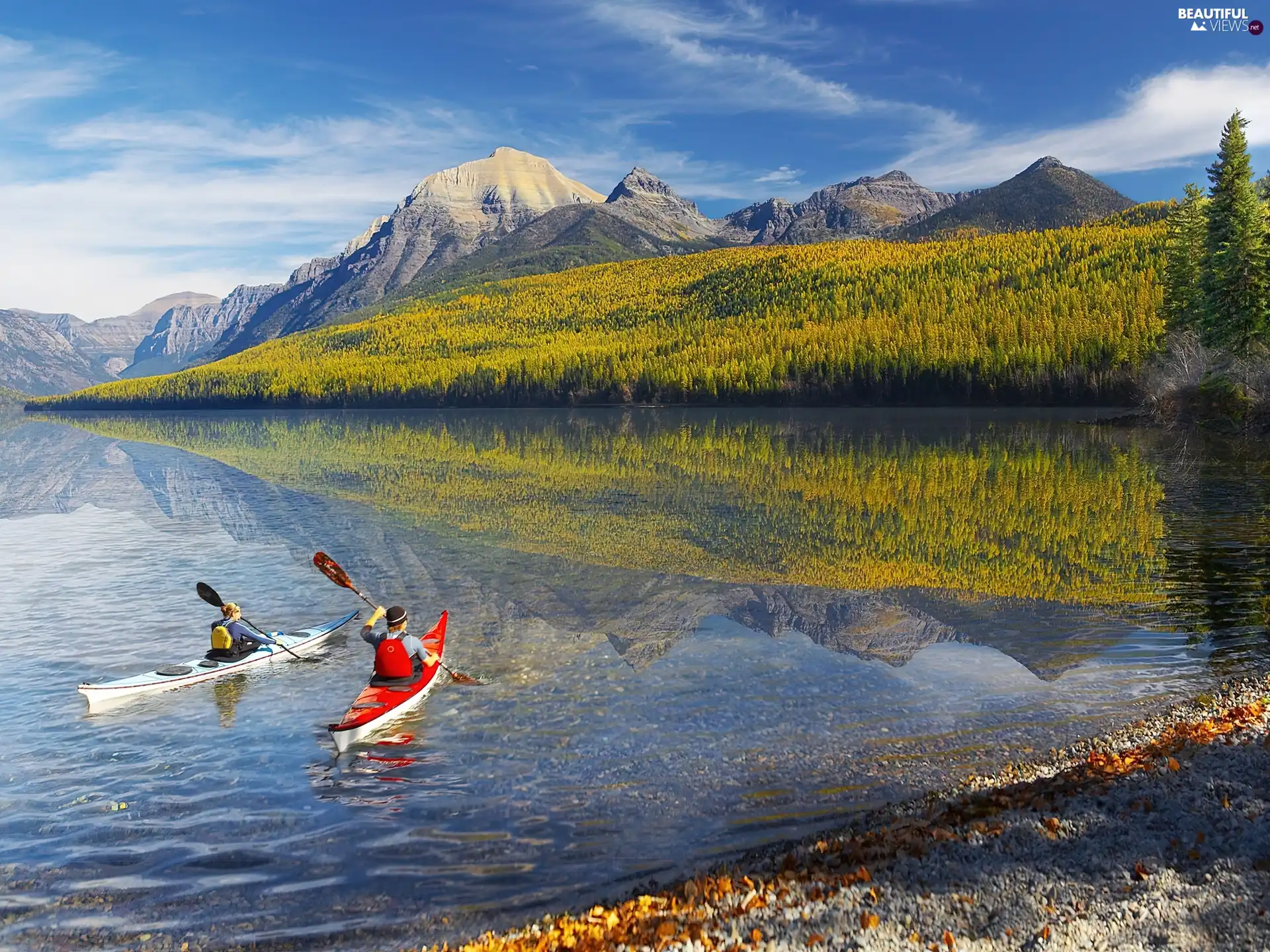 Kayaks, Mountains, lake
