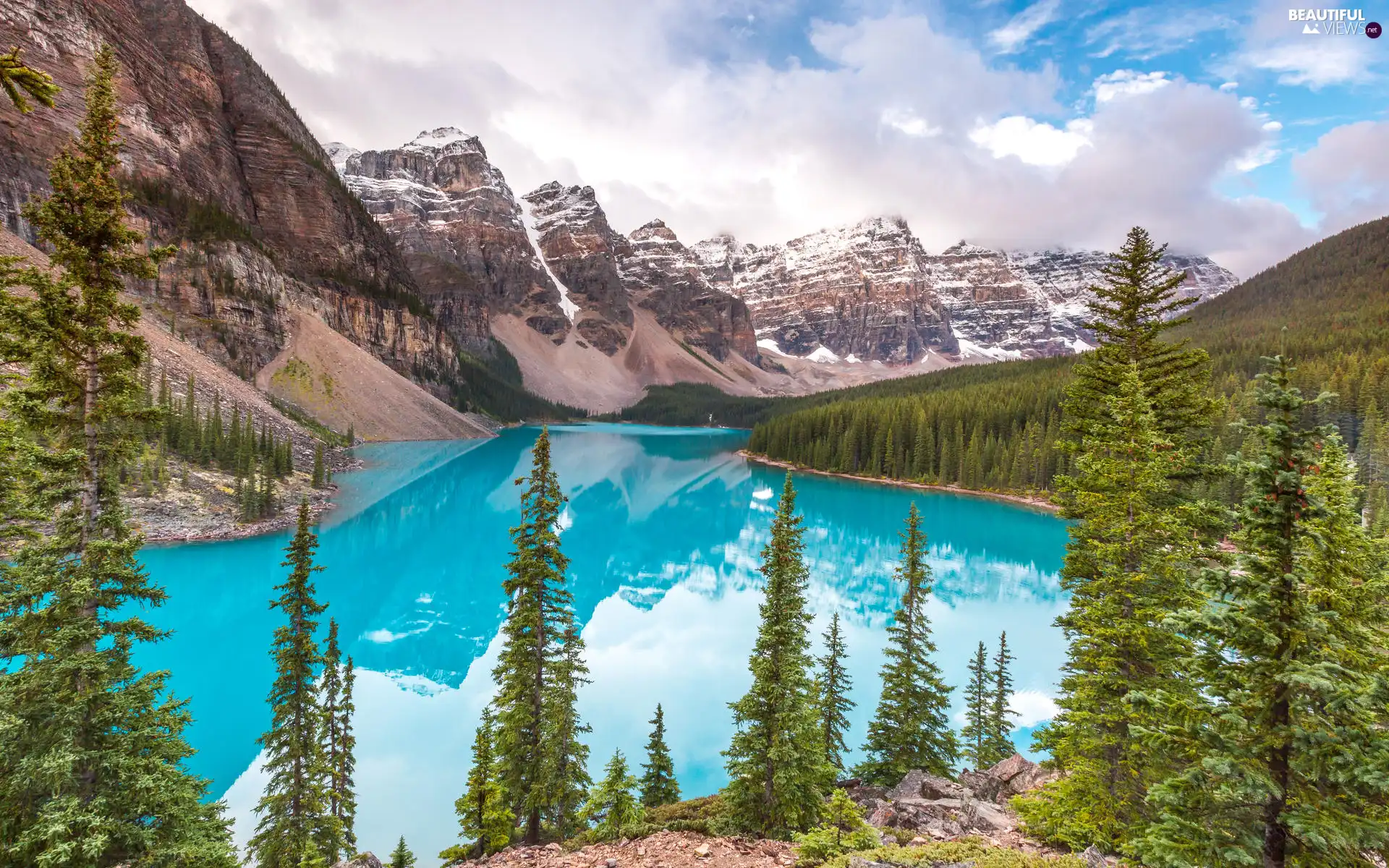 Province of Alberta, Banff National Park, lake, Moraine Lake, clouds, Canada, trees, viewes, Mountains