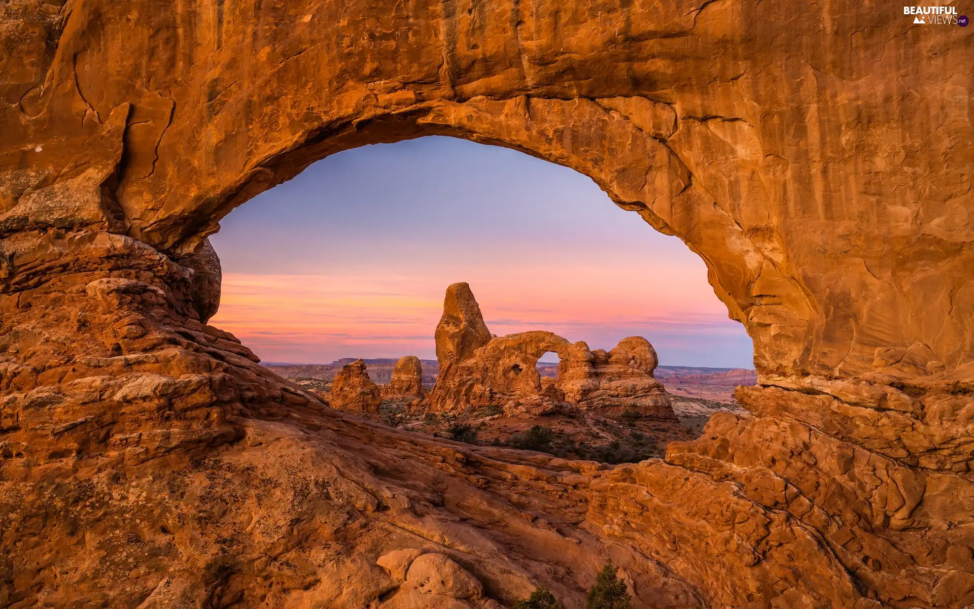 Utah, The United States, Arches National Park, rocks, bed-rock, Sunrise, Turret Arch, bows, Rock Formation
