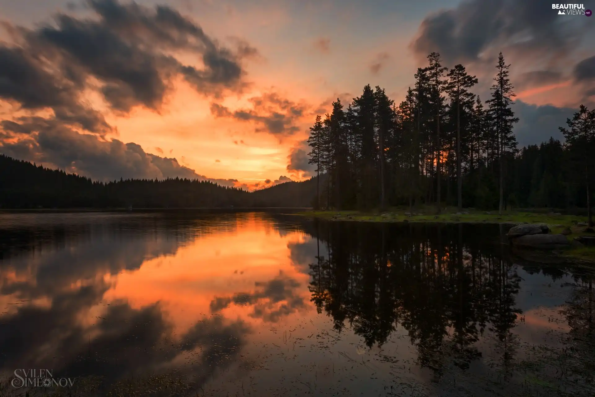 viewes, lake, Great Sunsets, clouds, forest, trees