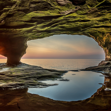 cave, rays of the Sun, The United States, Pictured Rocks National Lakeshore National Park, Michigan, rocks, Lake Superior, Munising