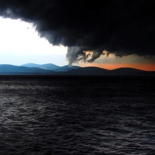 Storm, sea, clouds