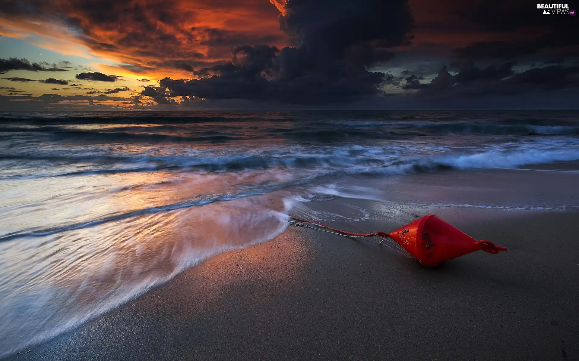 Beaches, buoy, sun, sea, west