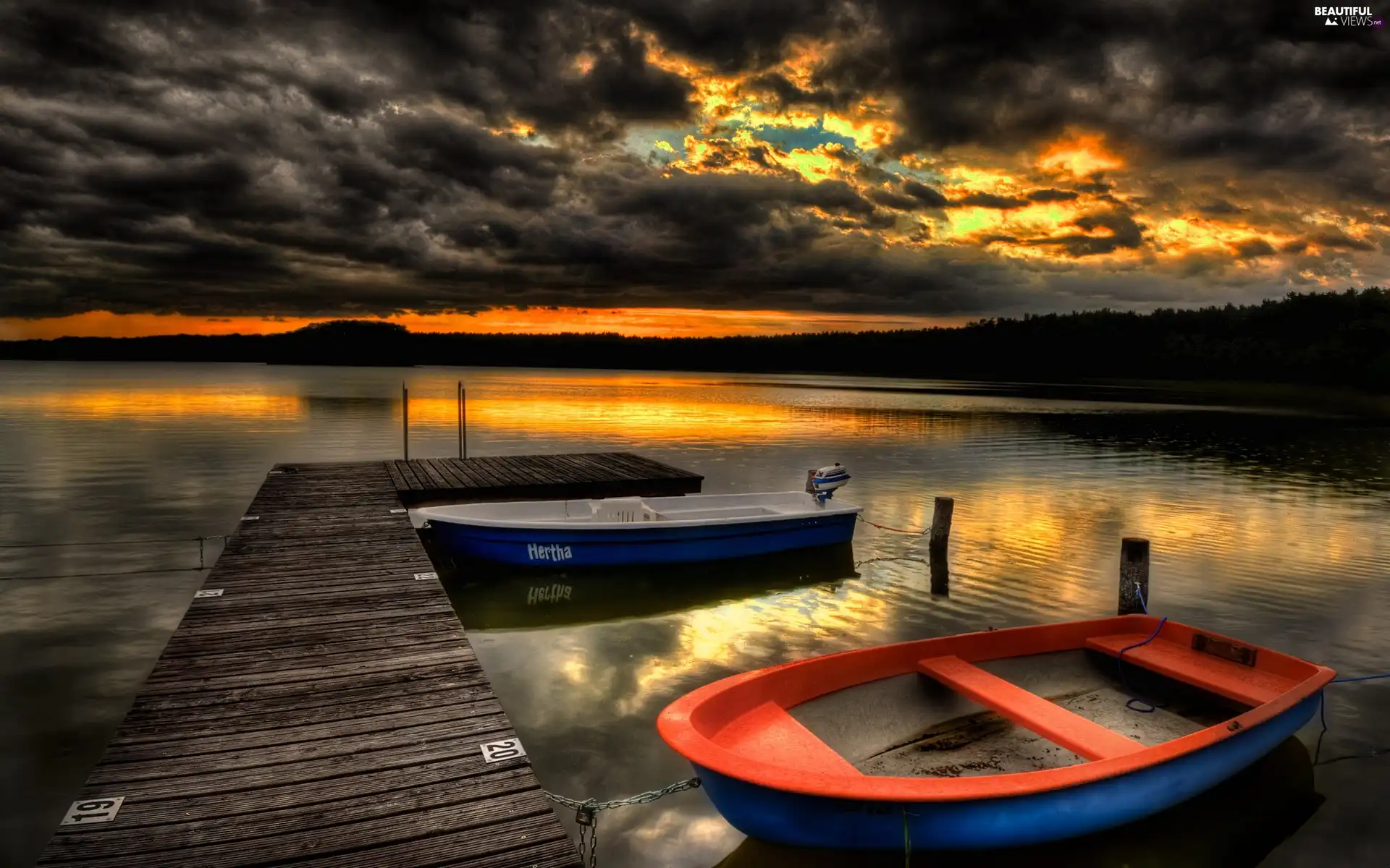 west, lake, boats, sun