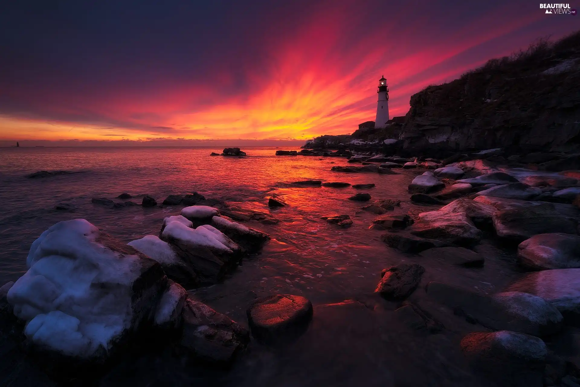 Portland Head Light, State of Maine, rocks, Cape Elizabeth, The United States, Coast, Great Sunsets