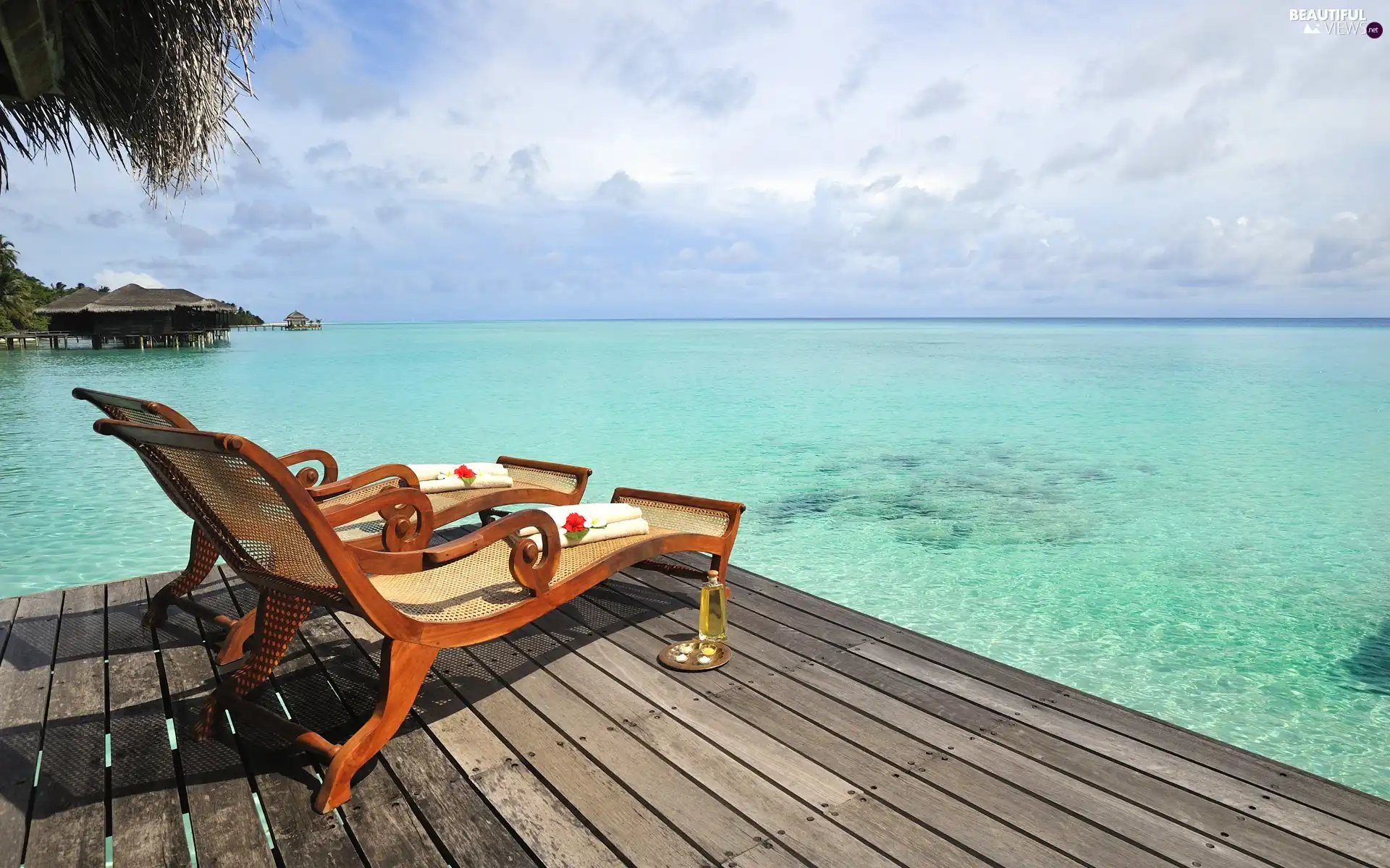 pier, Sky, deck chair, holiday, Two cars, sea