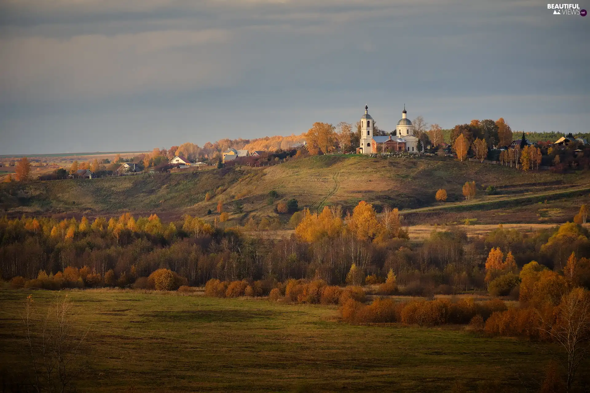 trees, autumn, Houses, Cerkiew, viewes, Hill