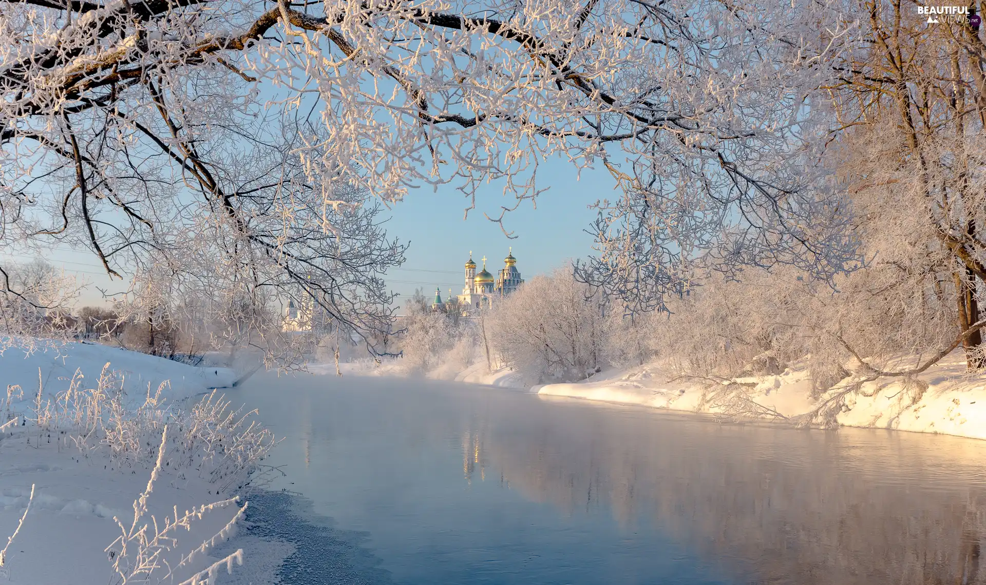 viewes, Cerkiew, River, trees, winter
