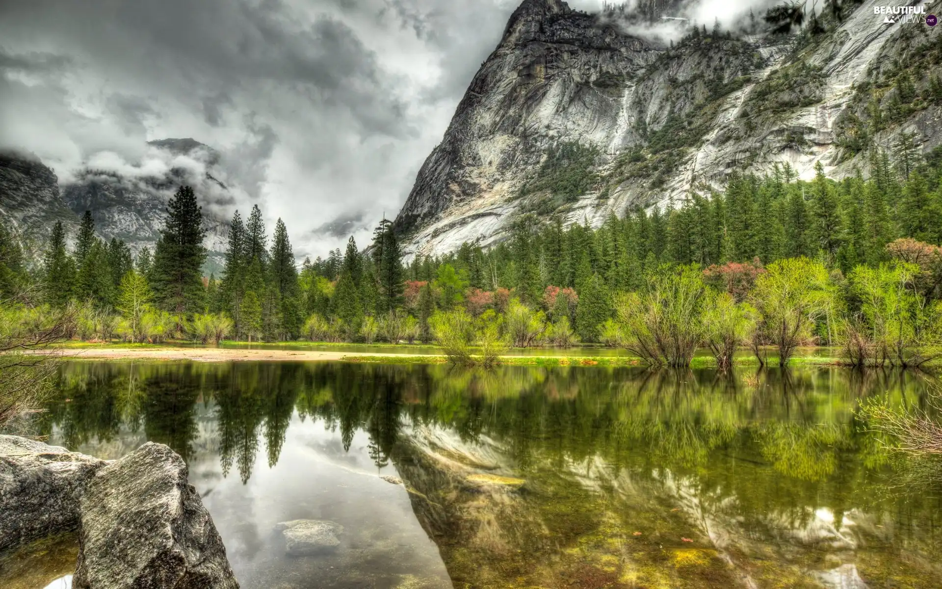 Mountains, reflection, clouds, lake