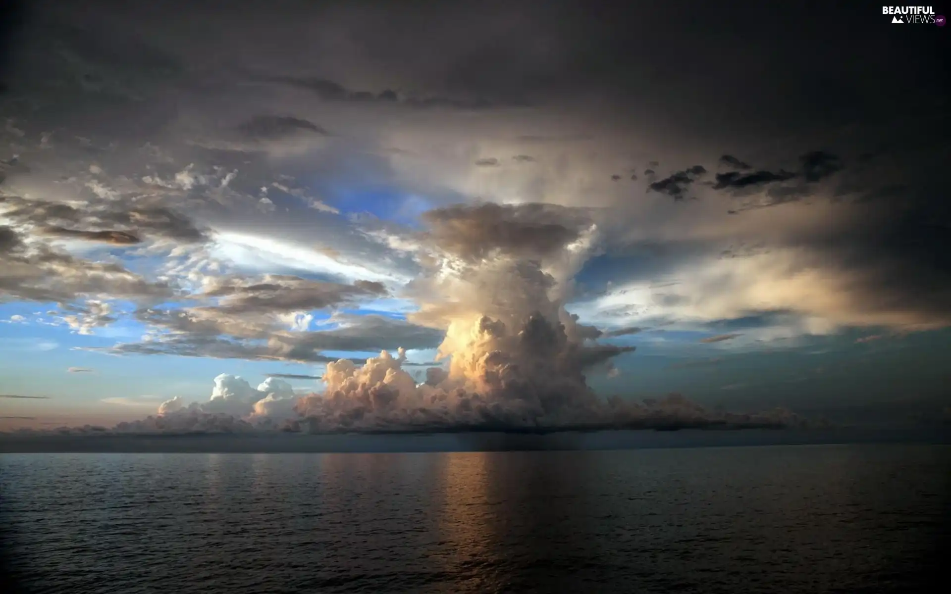 sea, clouds