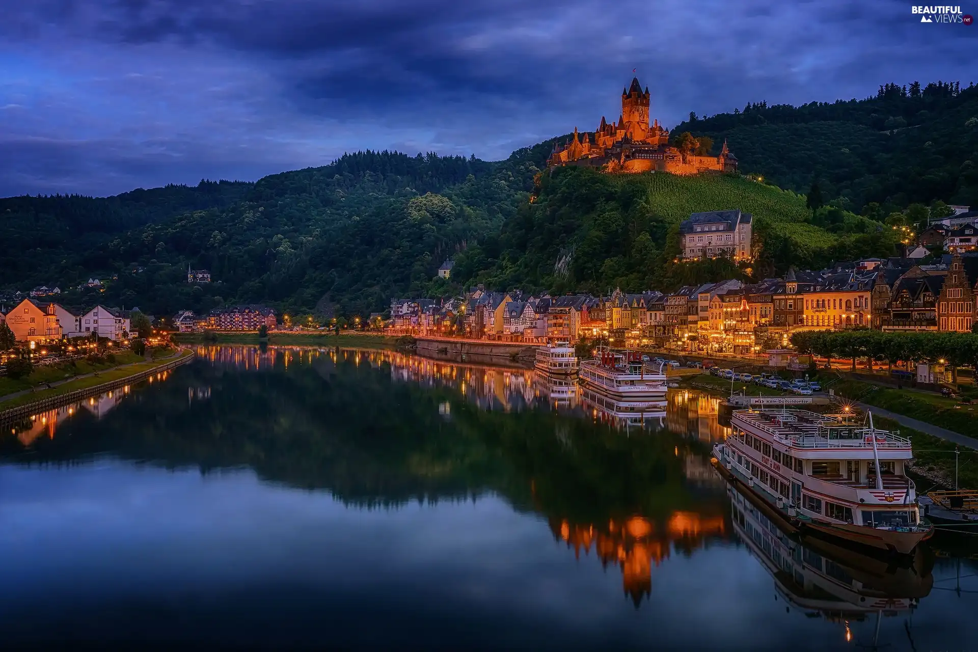 Moselle River, City of Cochem, light, Germany, Reichsburg Castle, vessels, Dusk