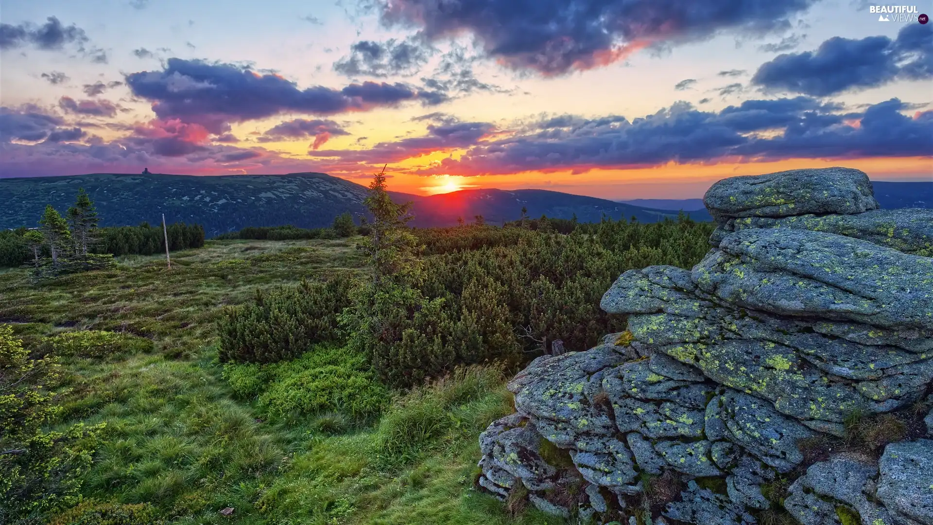 Giant Mountains, clouds, Poland, rocks, viewes, Mountains, Great Sunsets, trees