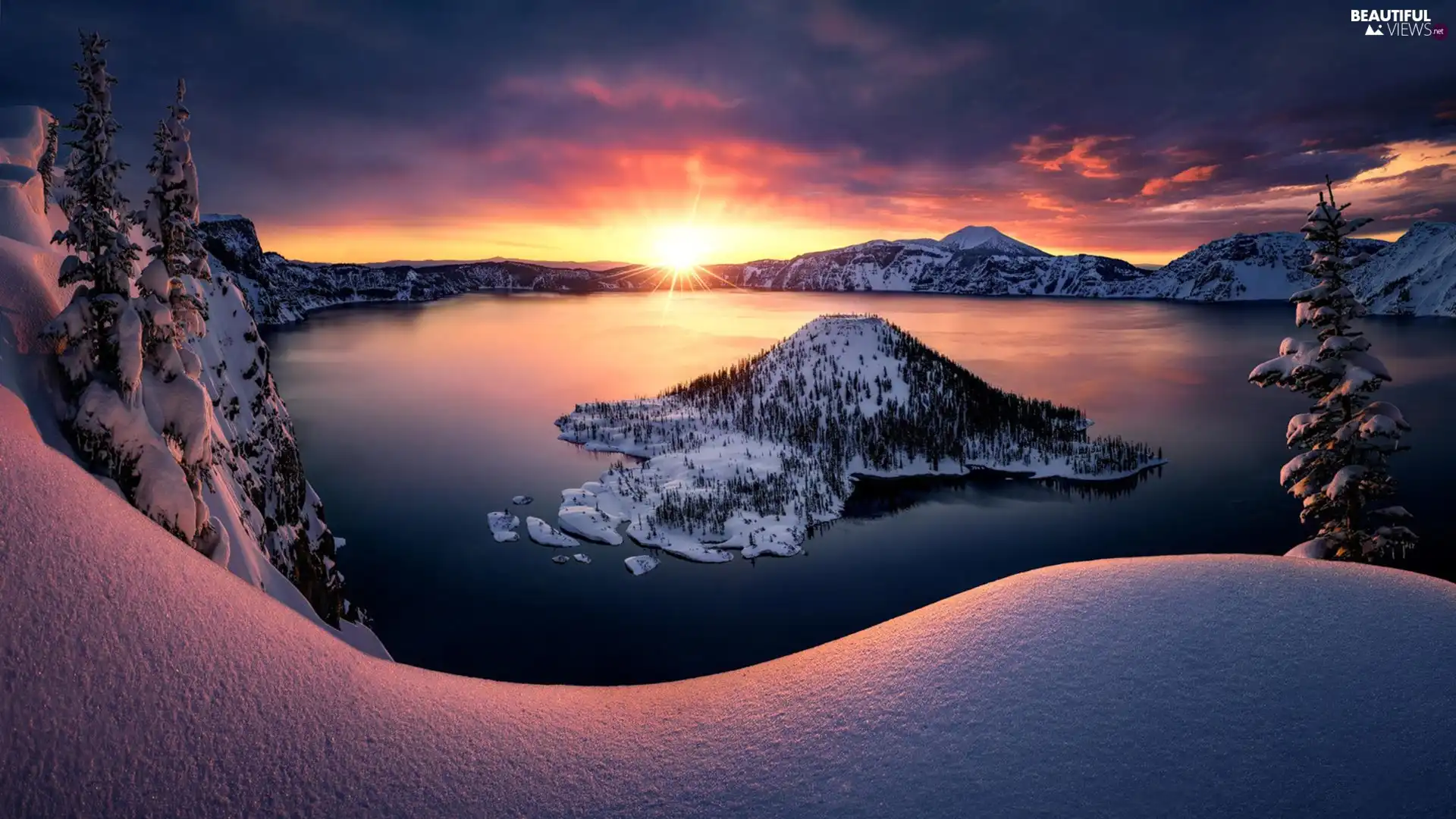 Crater Lake, Crater Lake National Park, Island of Wizard, snow, Great Sunsets, Mountains, The United States, State of Oregon, winter