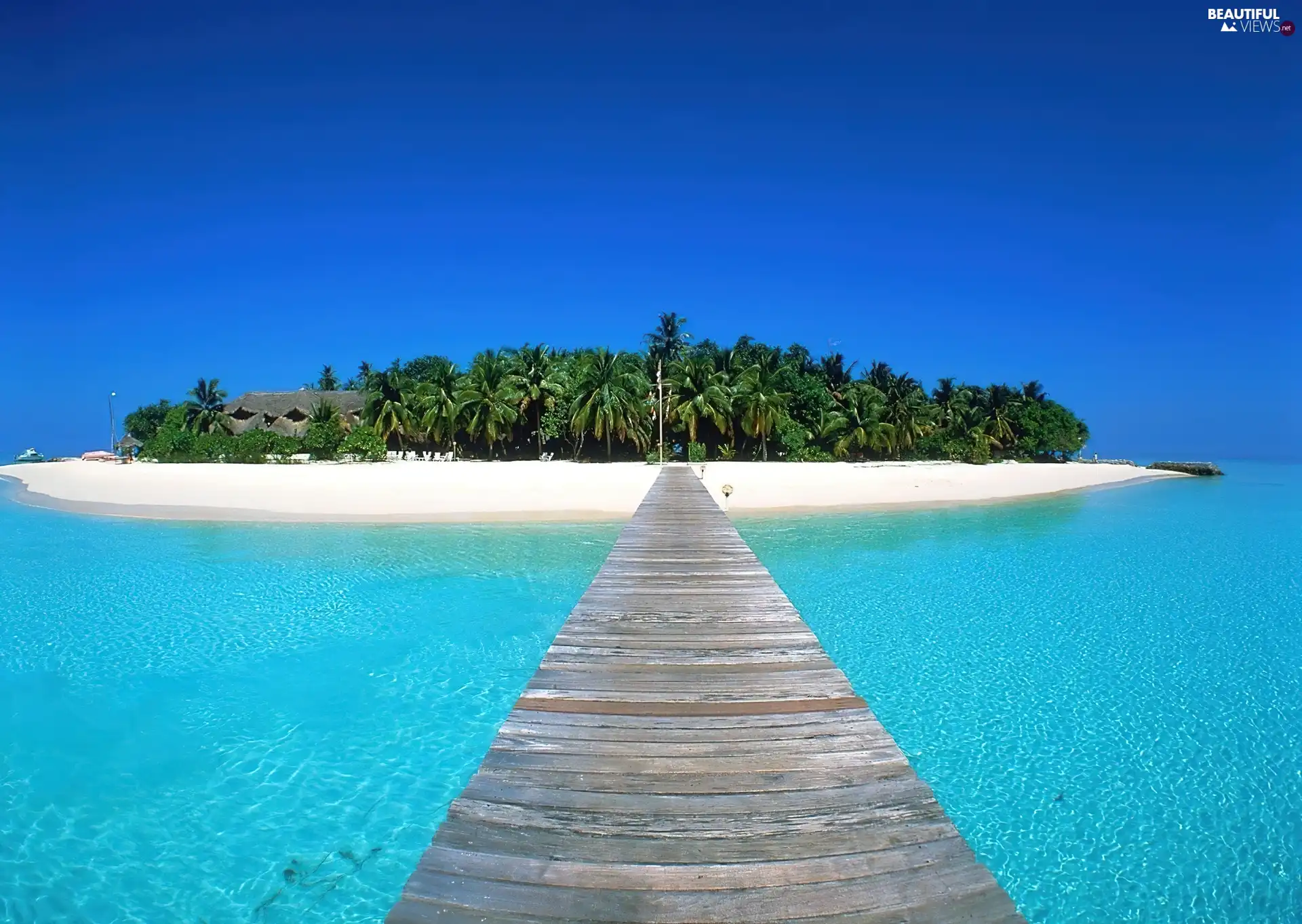 Islet, pier, Green