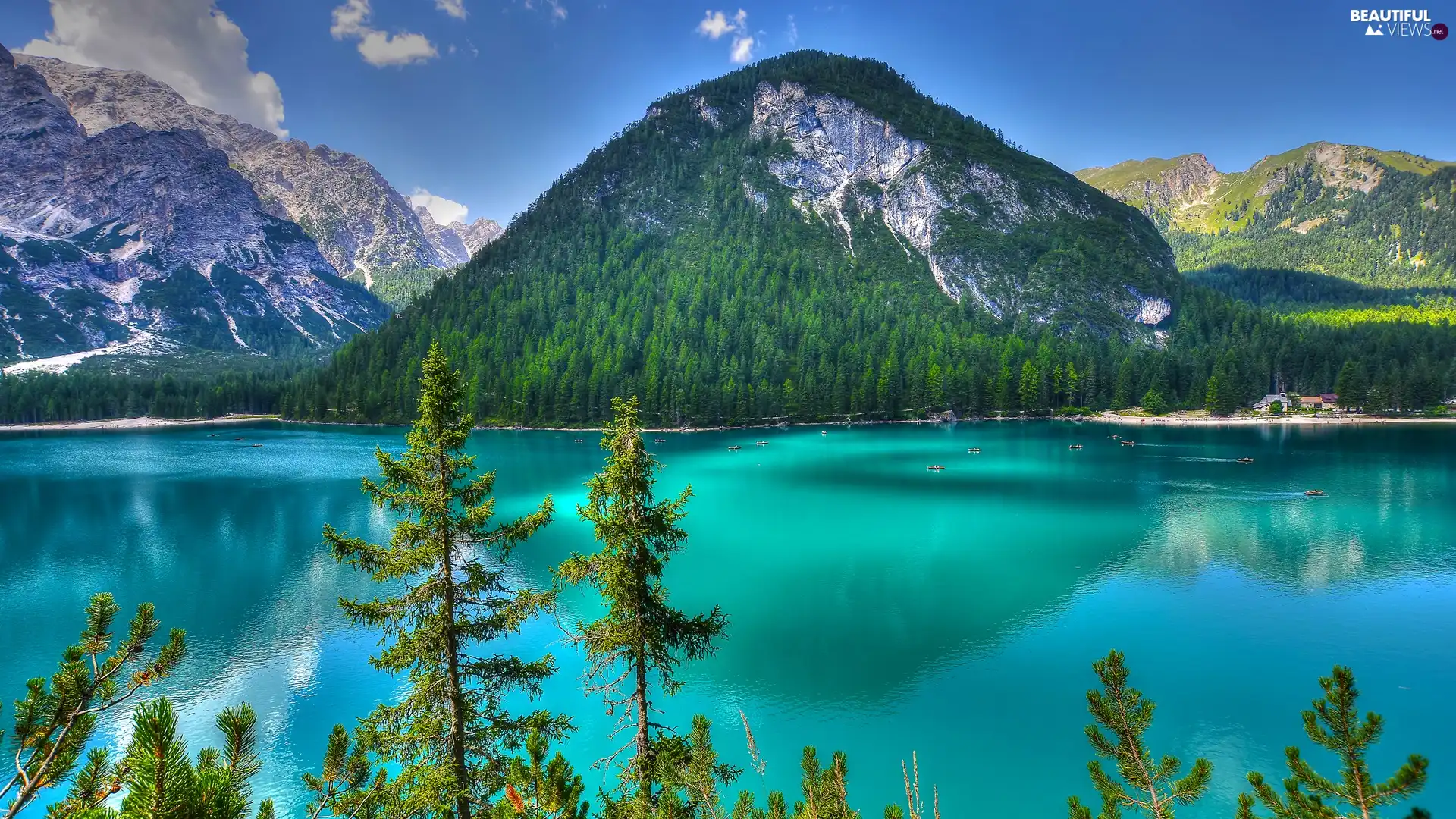 Mountains, boats, forest, lake