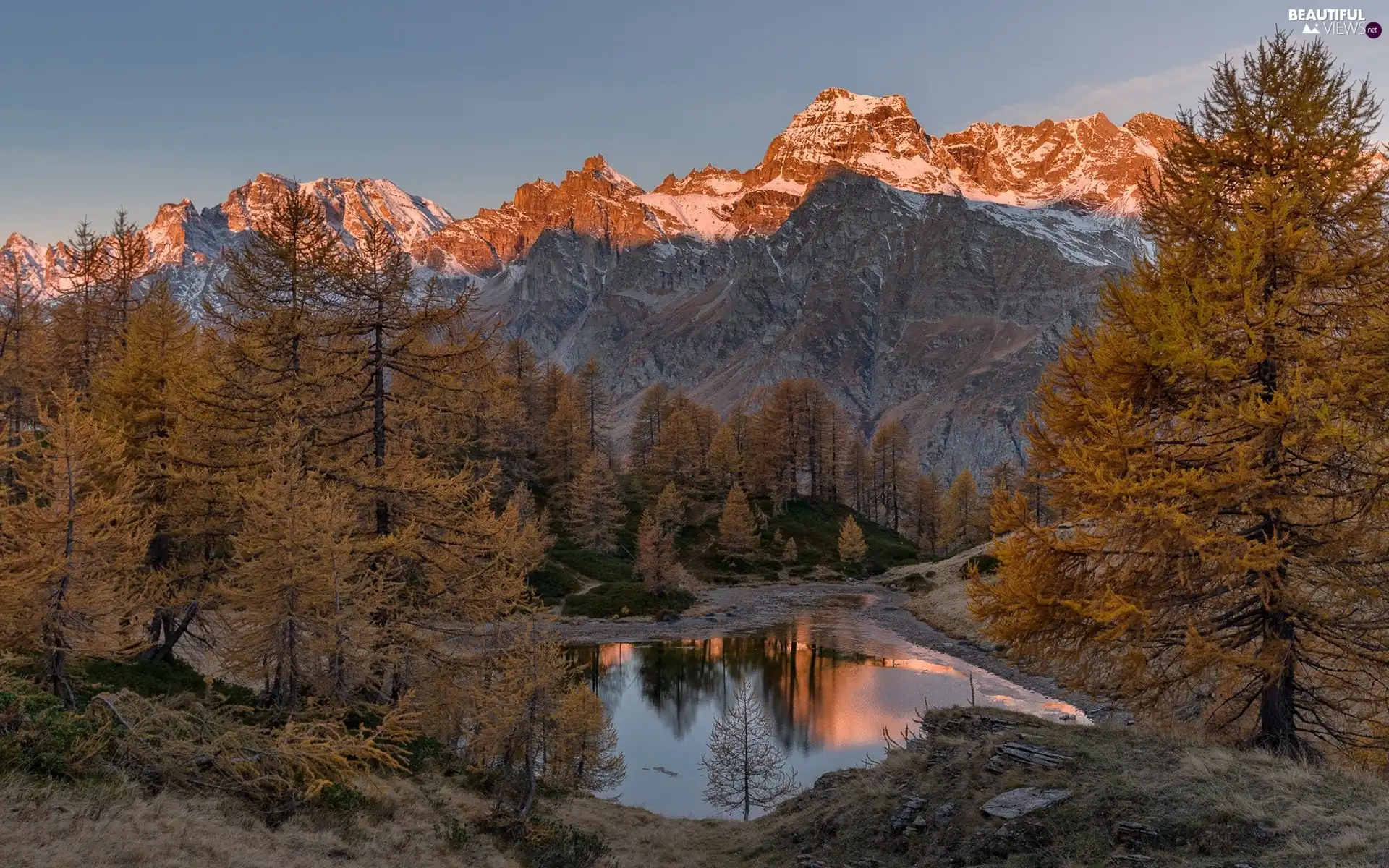 Mountains, lake, trees, viewes, autumn