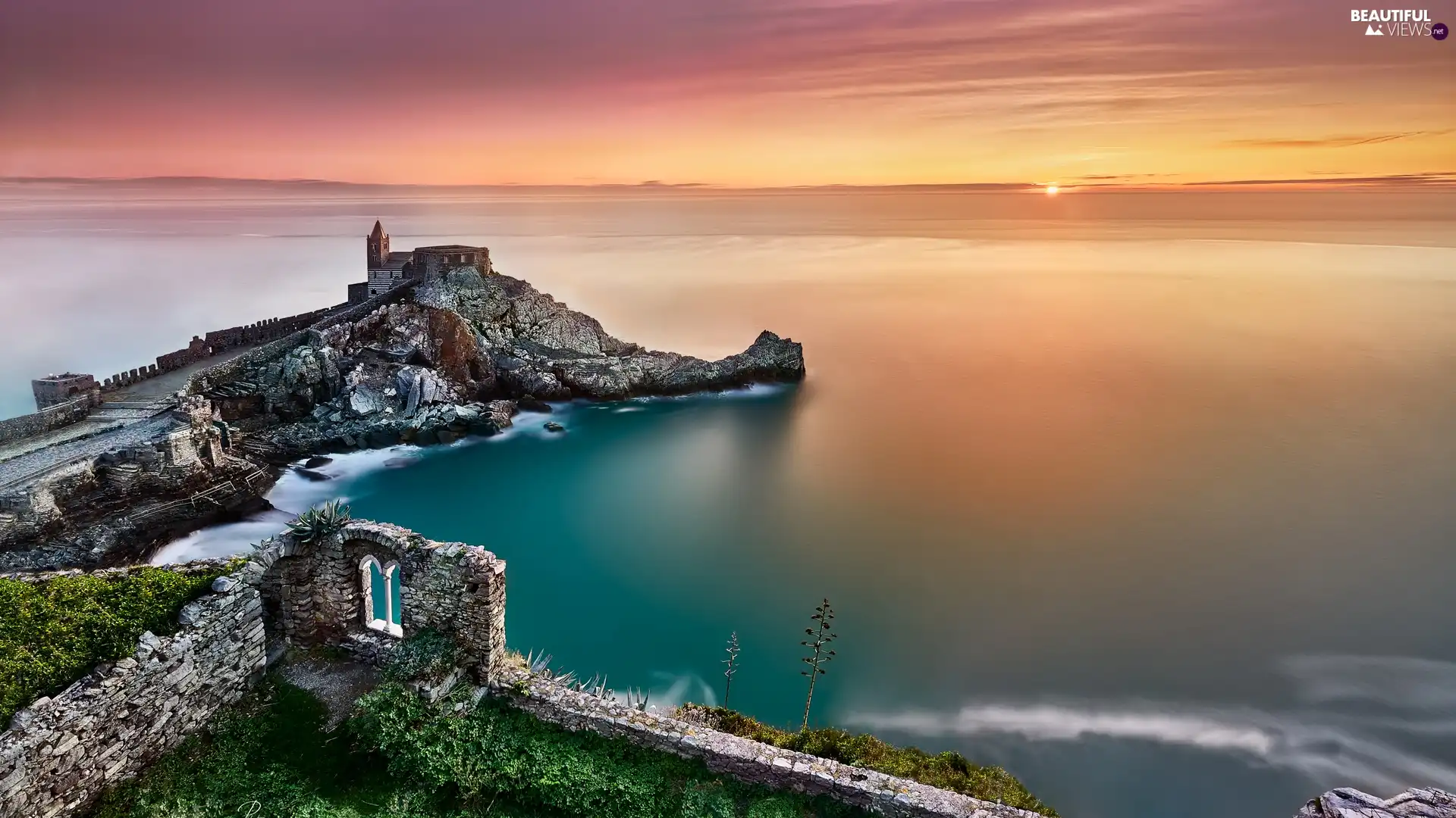 Chiesa di San Pietro, Town of Portovenere, Ligurian Sea, Coast, ##, Church, Liguria, Italy, rocks