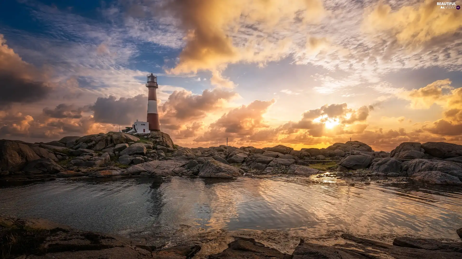 Eigerøy Lighthouse, Norway, clouds, Sunrise, rocks, Midbrødøya Island