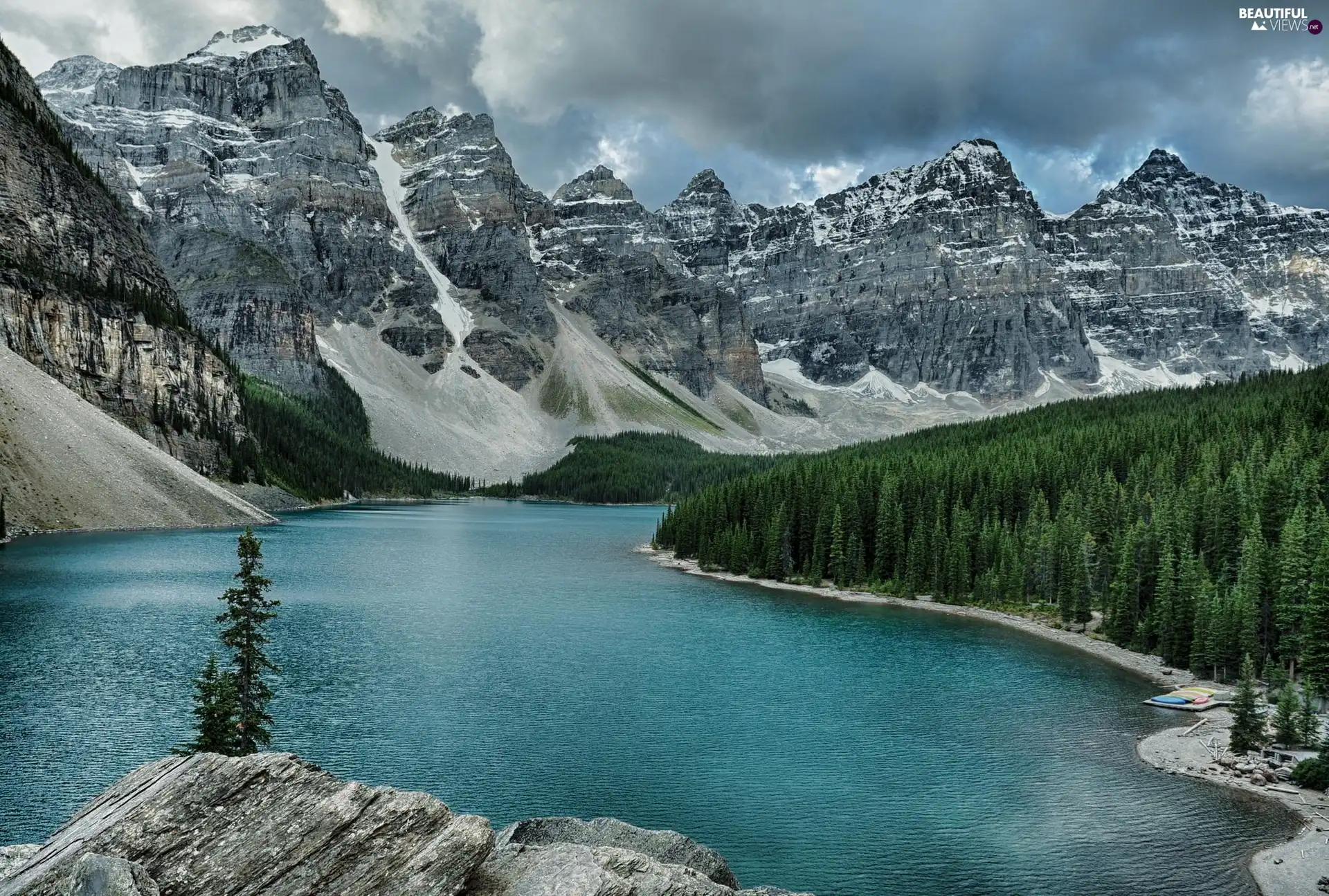 rocks, Canada, Mountains, Moraine Lake