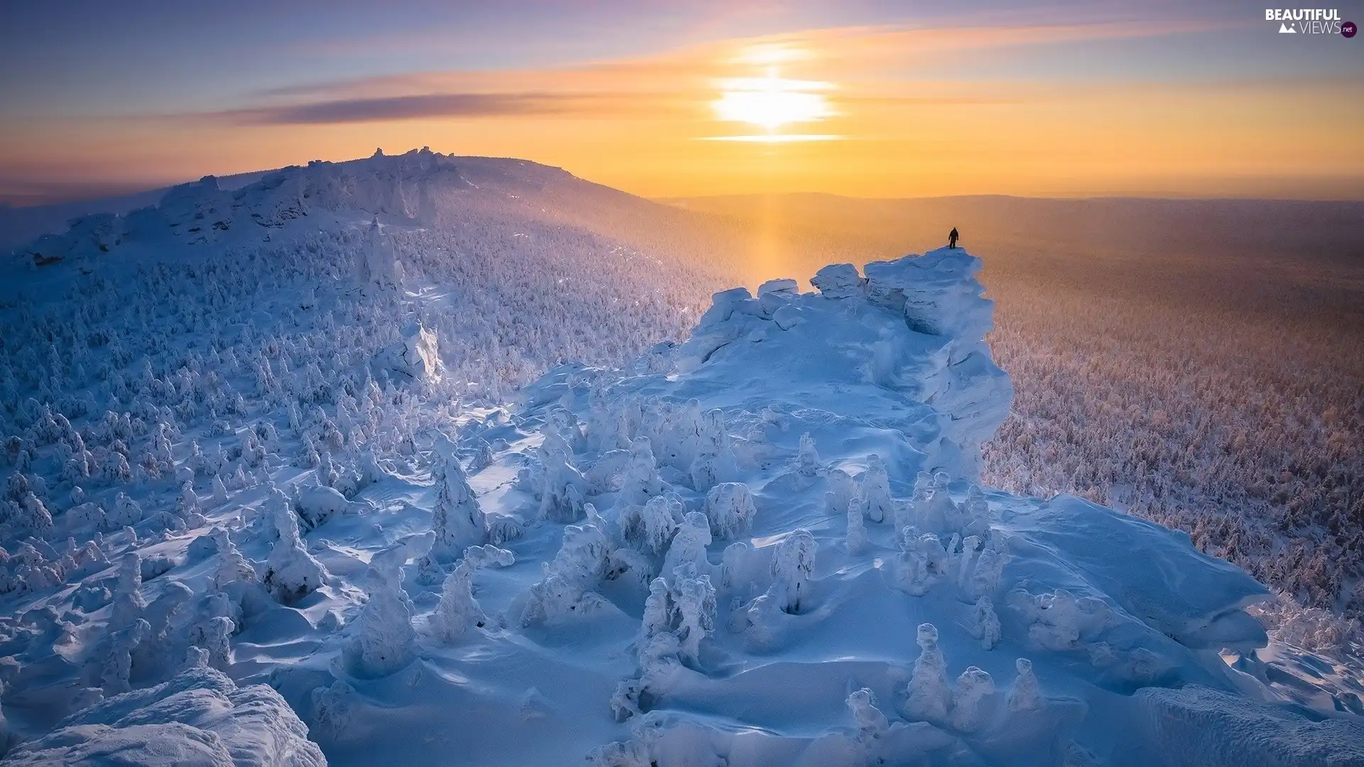 Snowy, snow, viewes, Mountains, winter, trees, Sunrise