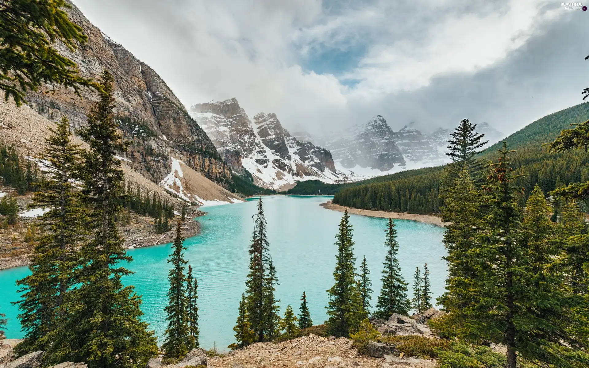 Moraine Lake, lake, Mountains, woods, Alberta, Canada, viewes, Banff National Park, trees