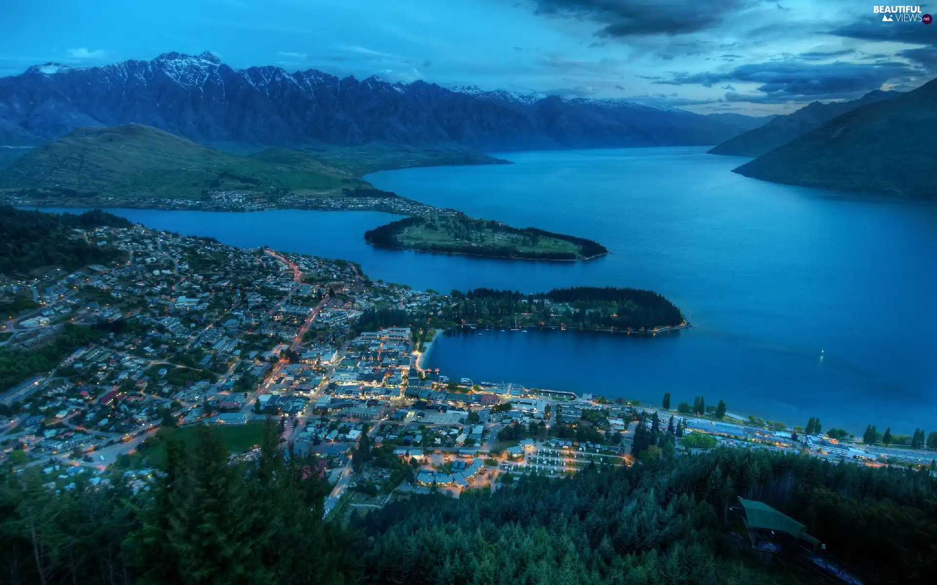 Queenstown, panorama, night, New Zeland