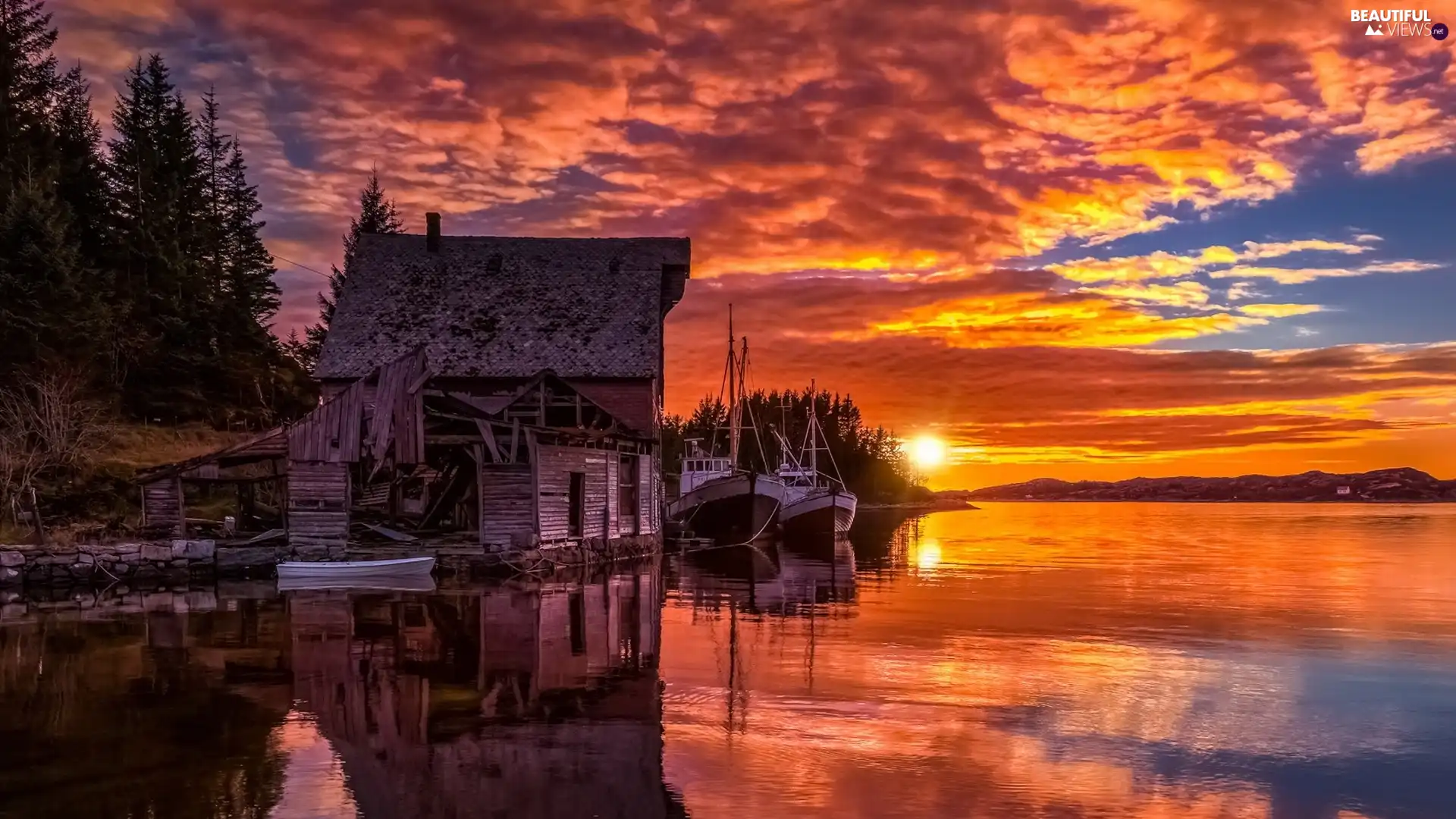 Cutters, Toftøya Island, Great Sunsets, North Sea, Norway, Boats, house