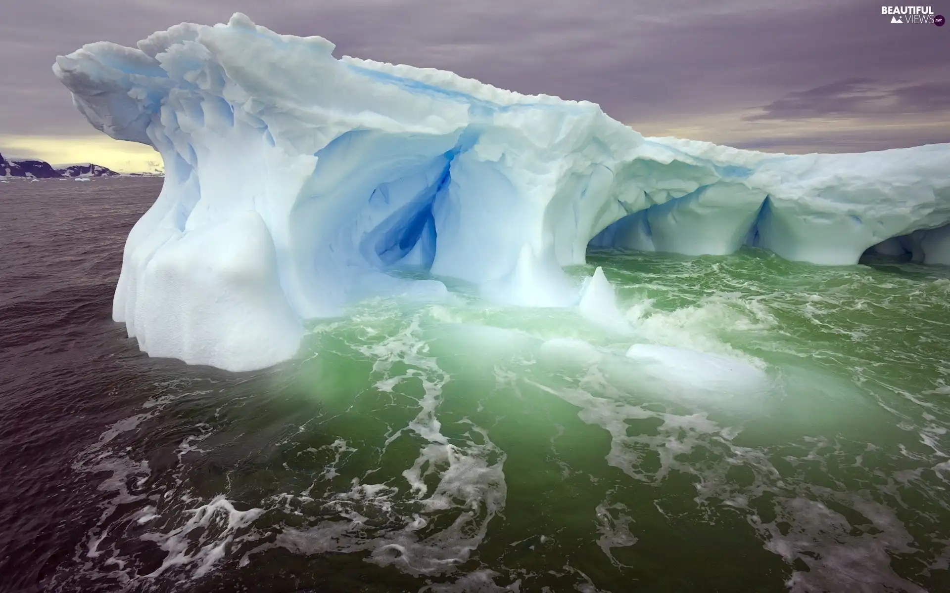 Iceberg, Ocean