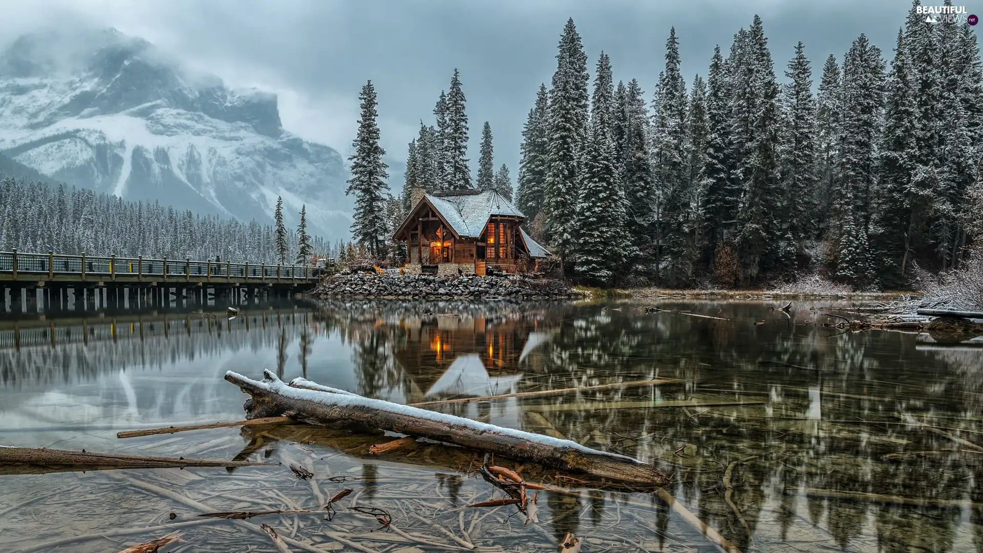 viewes, Yoho National Park, Mountains, bridges, house, Canada, Emerald Lake, clouds, forest, trees
