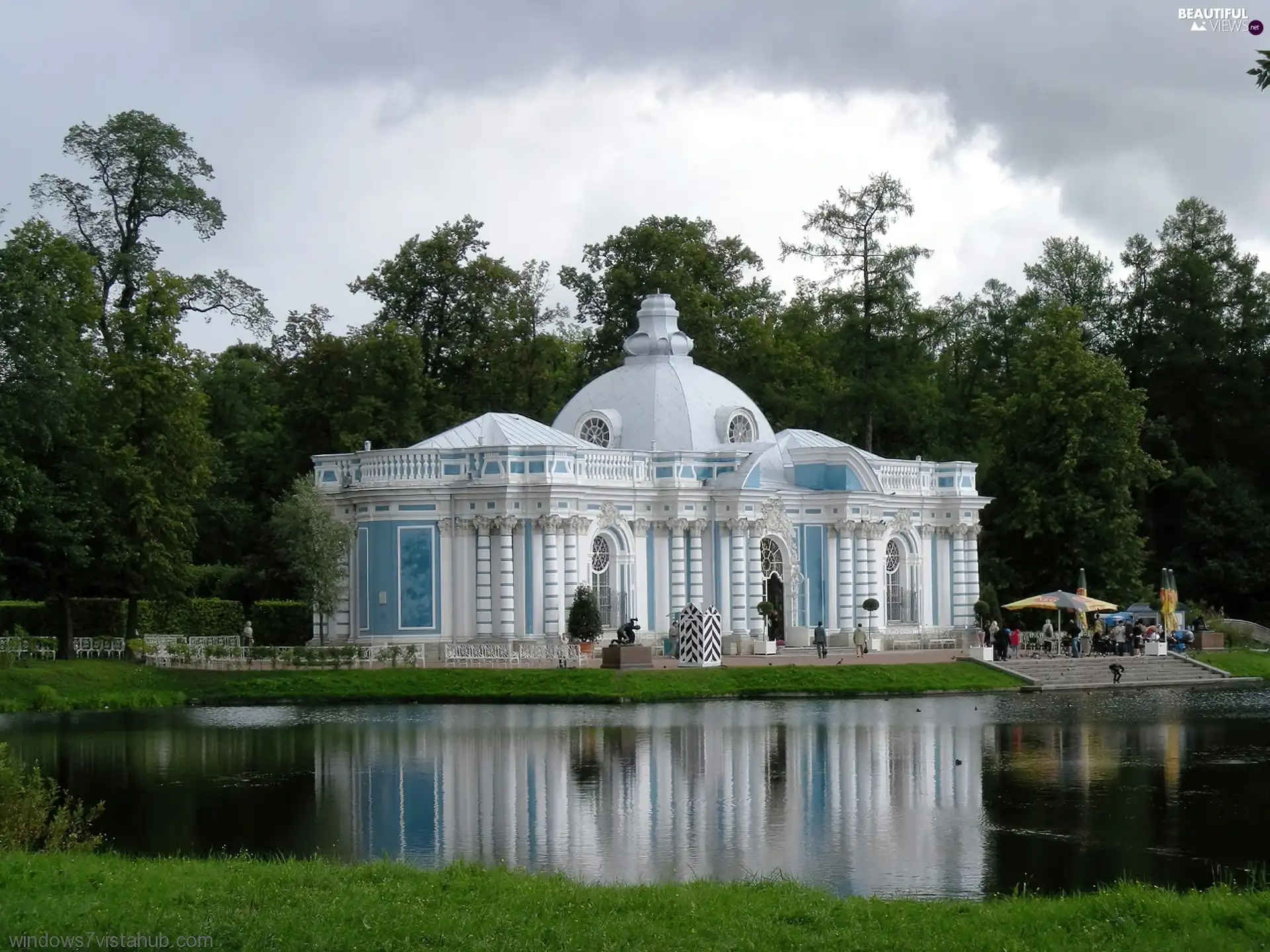 Pond - car, Park, Buldings, Restaurant, White