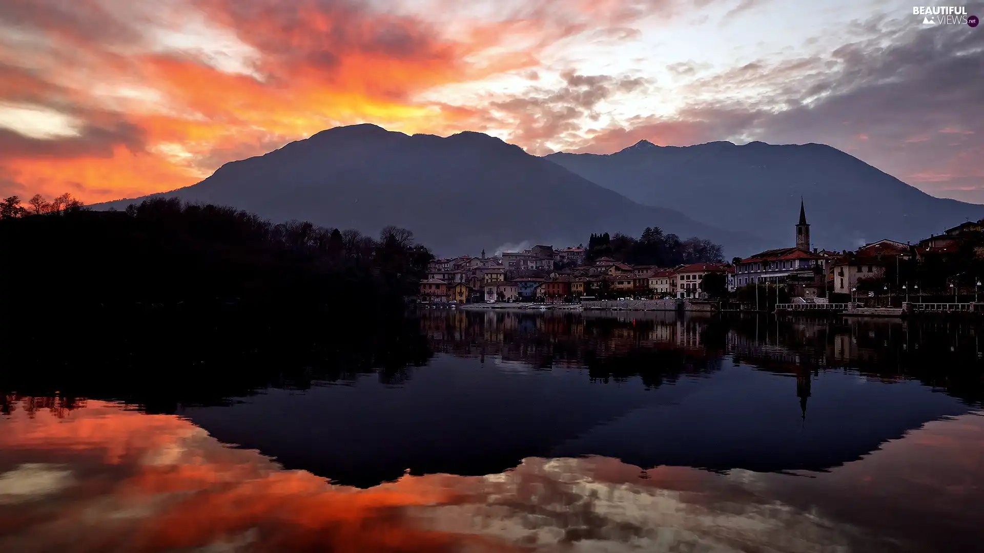 reflection, Mirror, lake, Town, Mountains