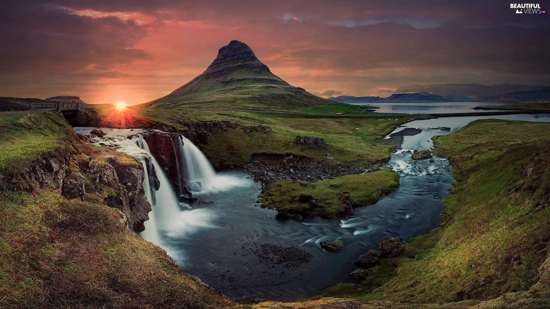 Kirkjufell Mountain, Kirkjufellsfoss Waterfall, Great Sunsets, River, clouds, nature, iceland, Sky