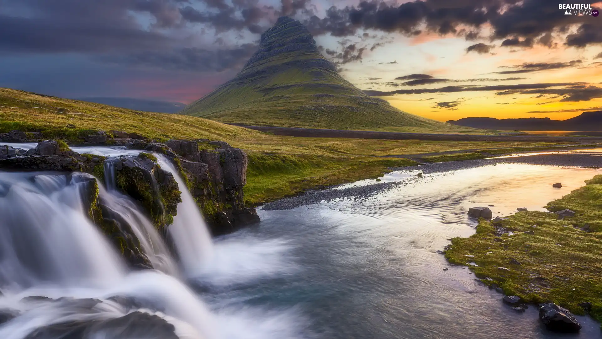 River, Kirkjufell Mountain, Snaefellsnes Peninsula, iceland, Sunrise, Kirkjufellsfoss Waterfall