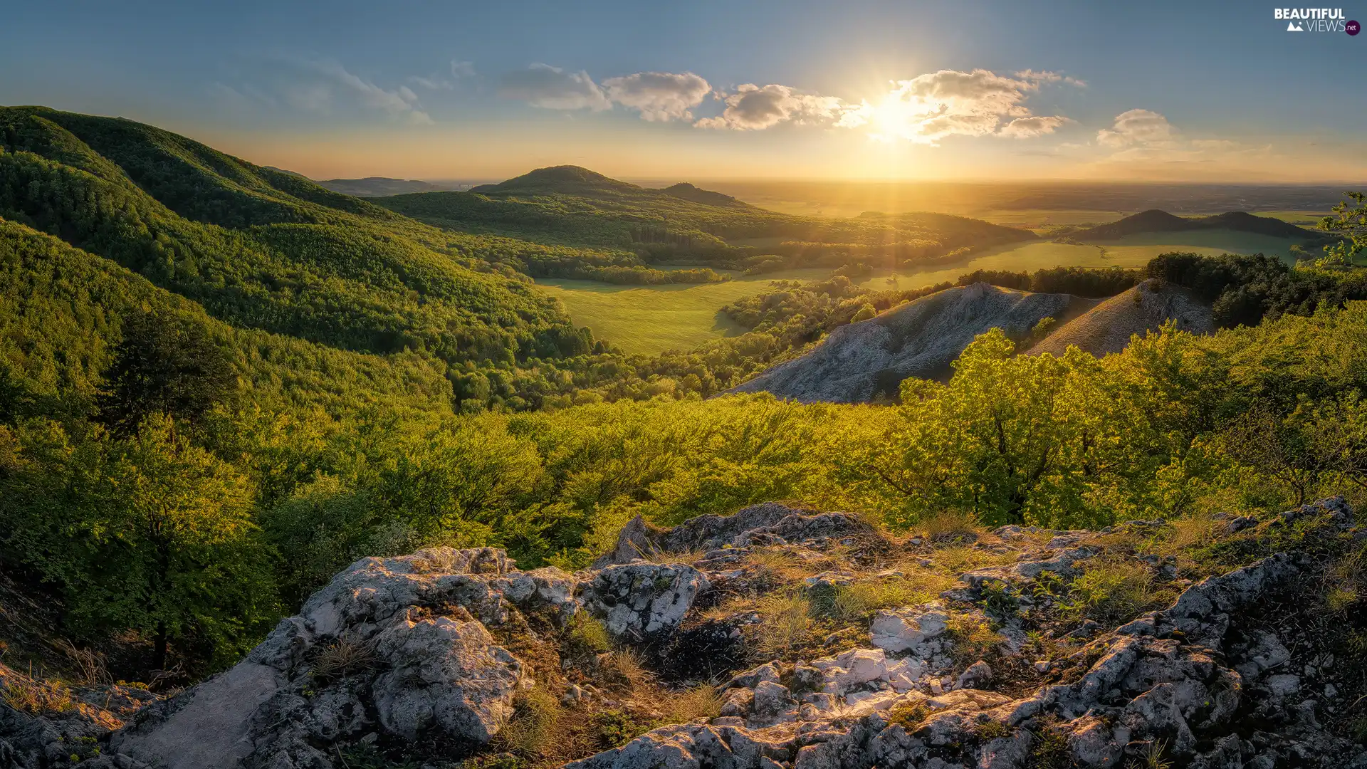 Sunrise, VEGETATION, Mountains, rocks, The Hills