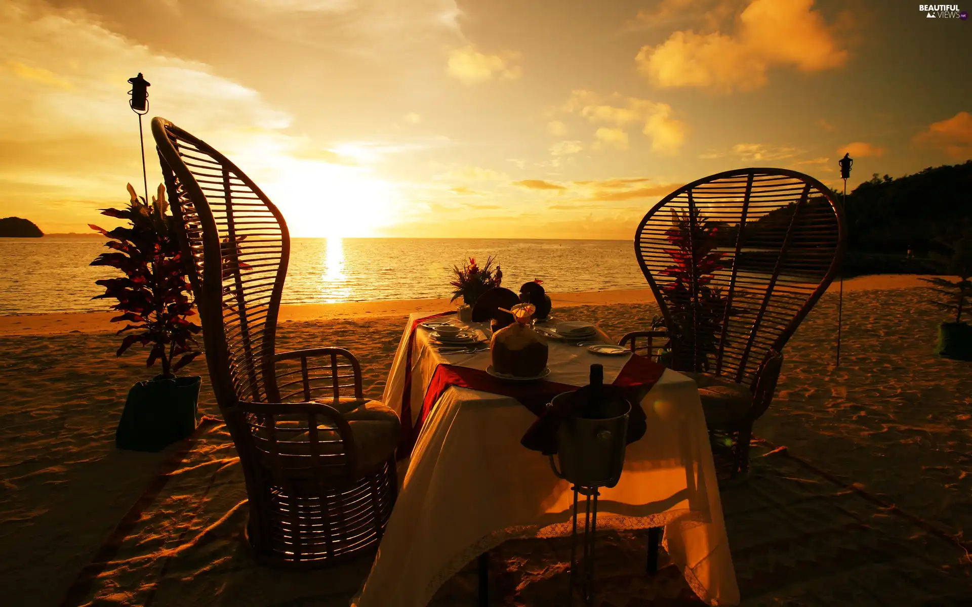 Romantic, dinner, sun, Beaches, west