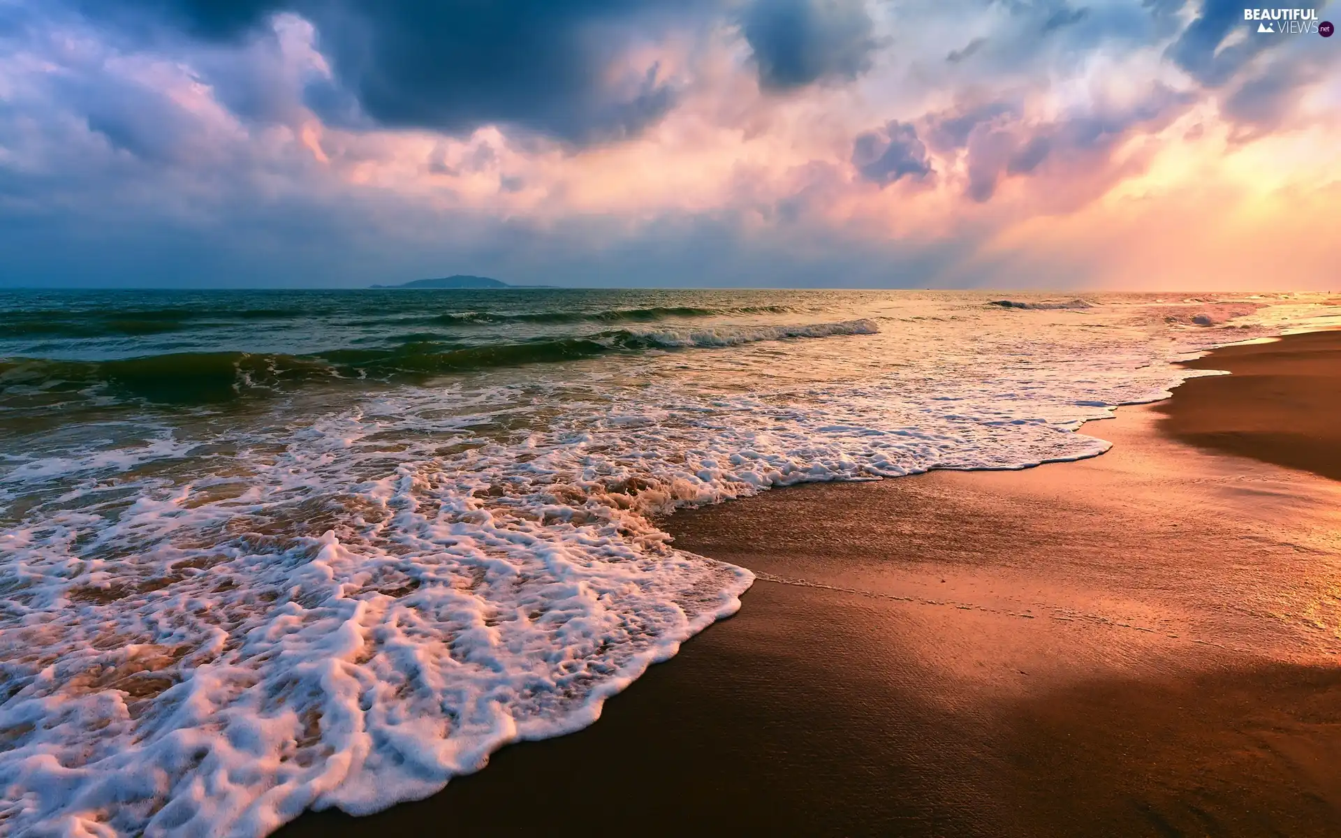 Sky, clouds, Waves, Beaches, sea