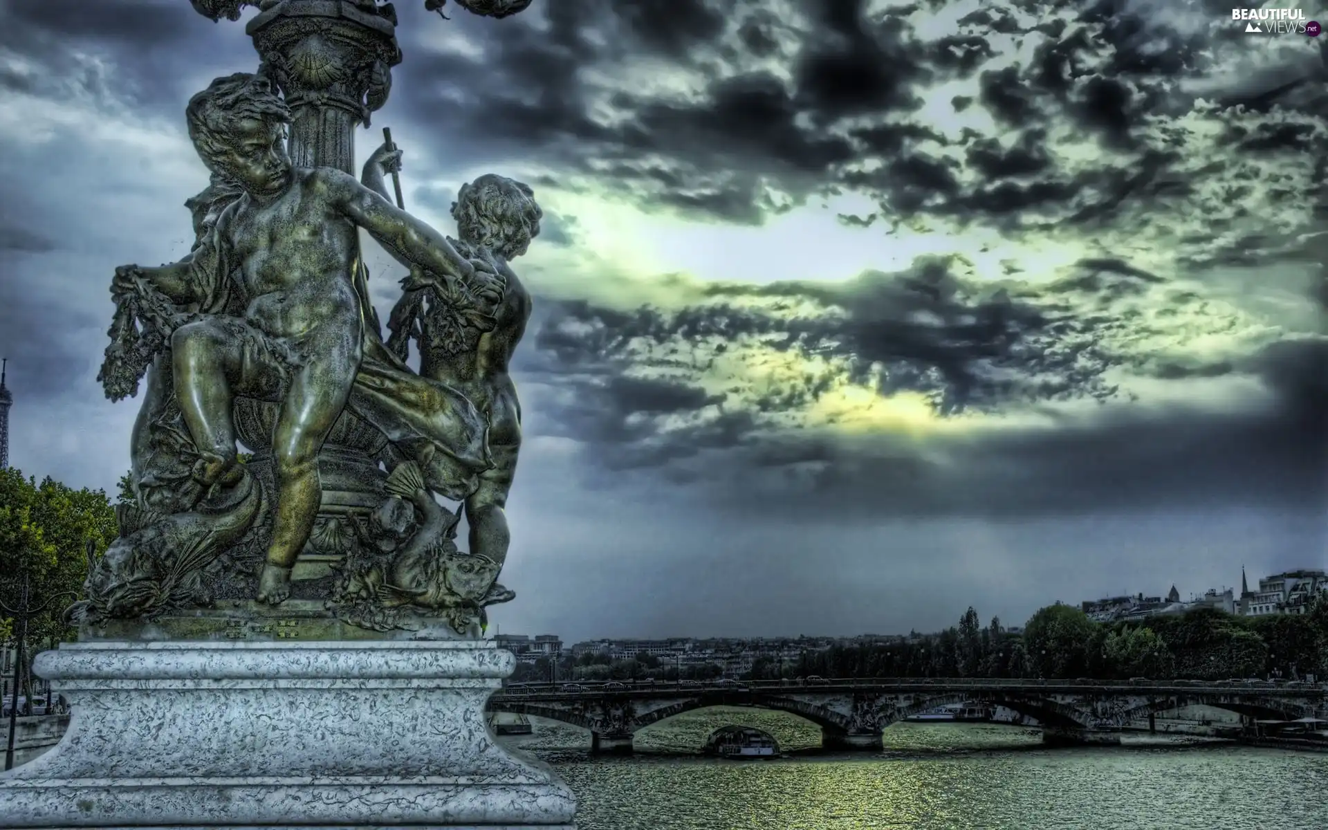 Statue monument, bridge, Sky, River