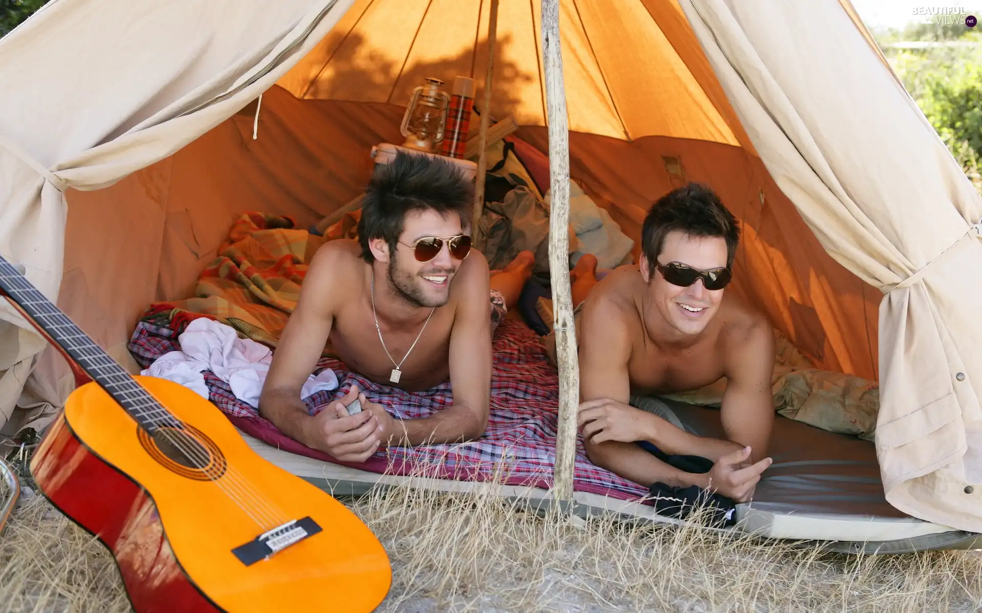 Smile, Glasses, Tent, Guitar, men