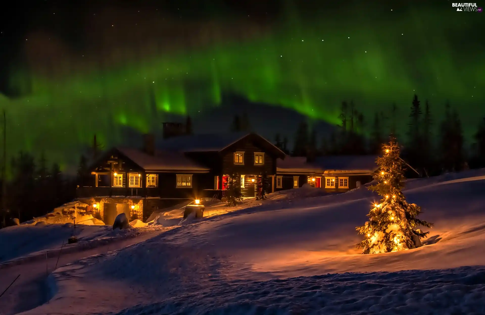aurora polaris, Night, snow, Lightened House