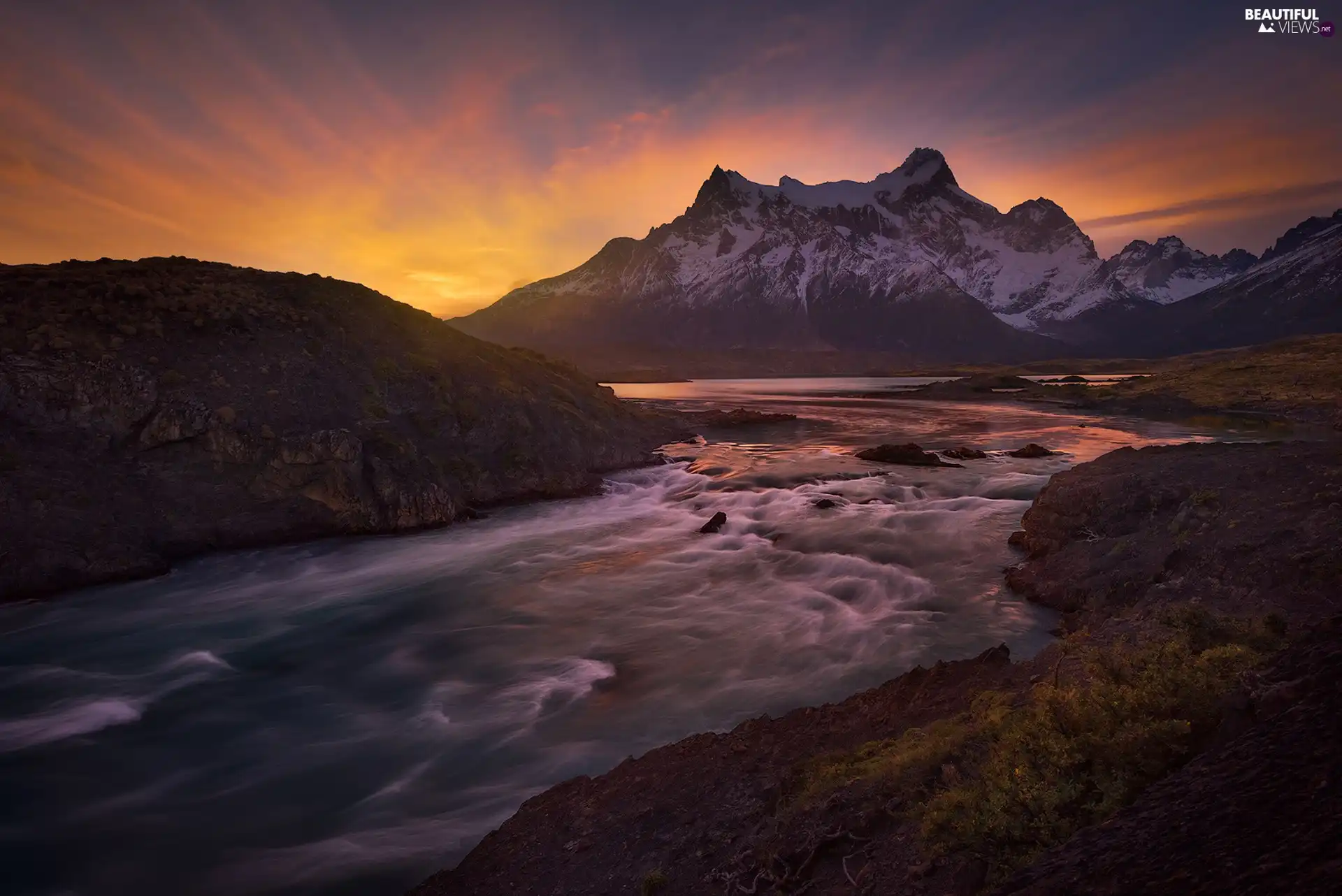 Mountains of Torres del Paine, Snowy, Torres del Paine National Park, peaks, Great Sunsets, Patagonia, Chile, Paine River
