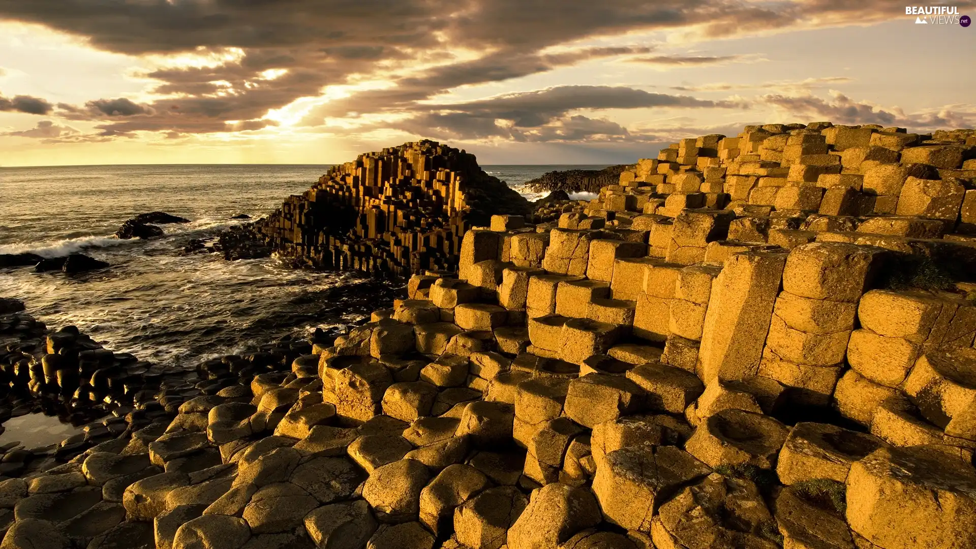 sea, Stones