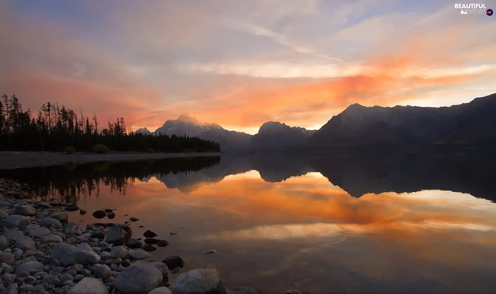 Colter Bay, west, sun