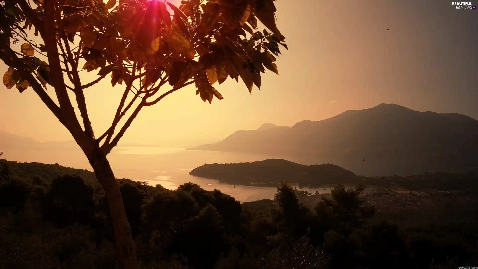 Mountains, west, sun, lake
