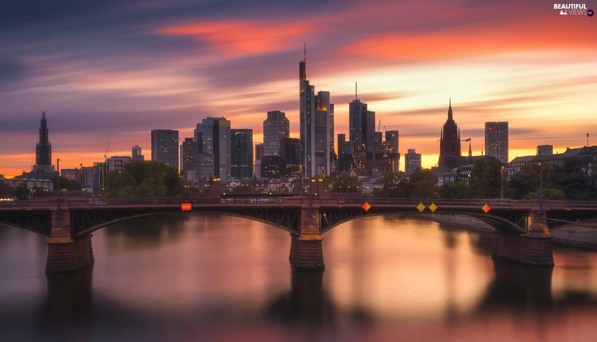Frankfurt am Main, River Men, Great Sunsets, evening, bridge, skyscrapers, Germany