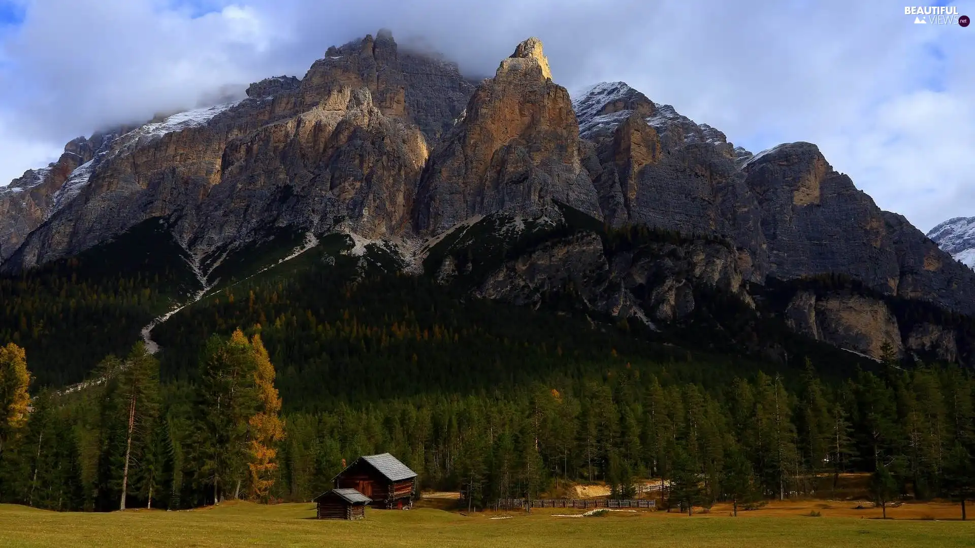 viewes, forest, Sheds, trees, Mountains, wood, fence