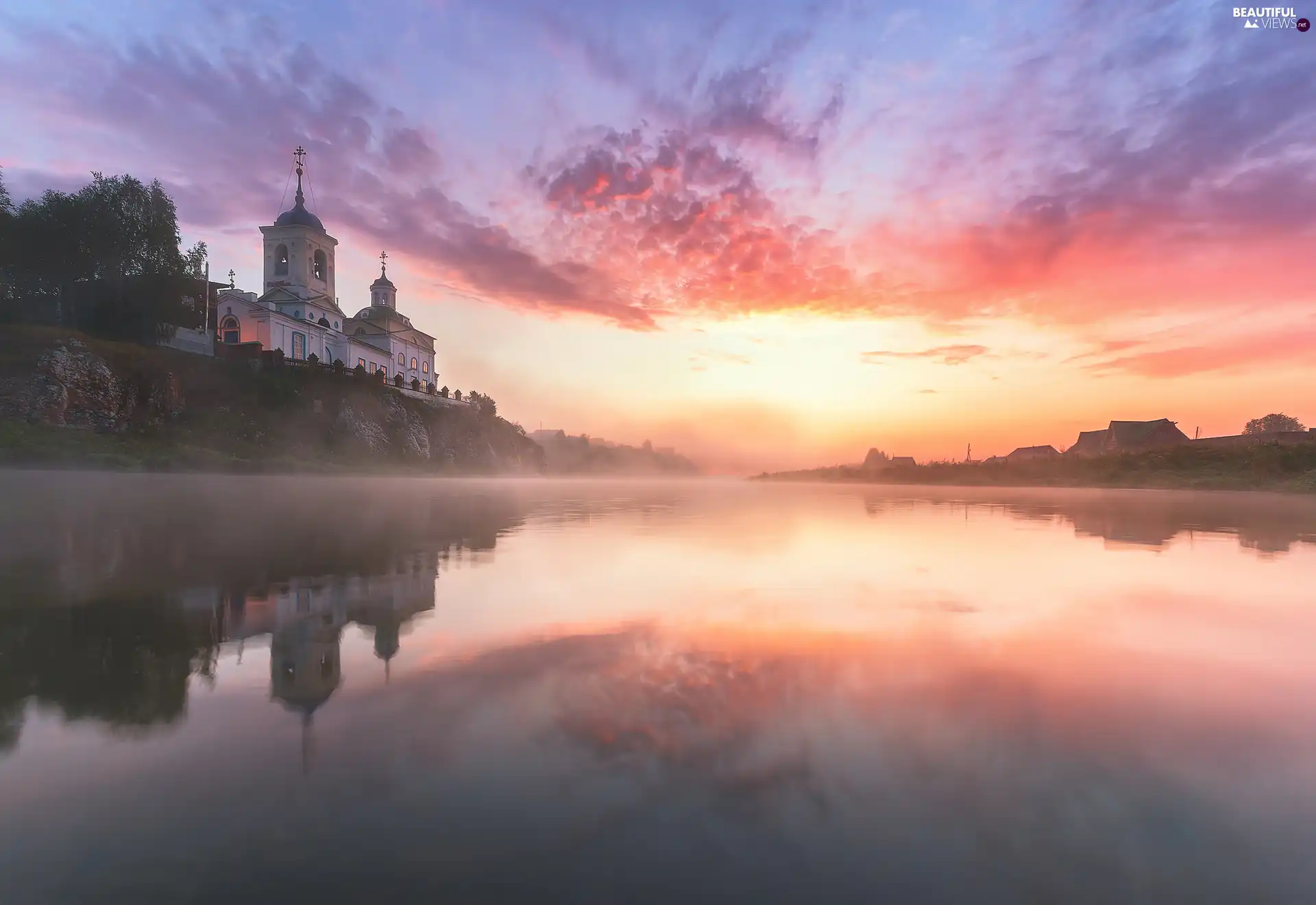 viewes, River, Sunrise, trees, Cerkiew, clouds, Fog