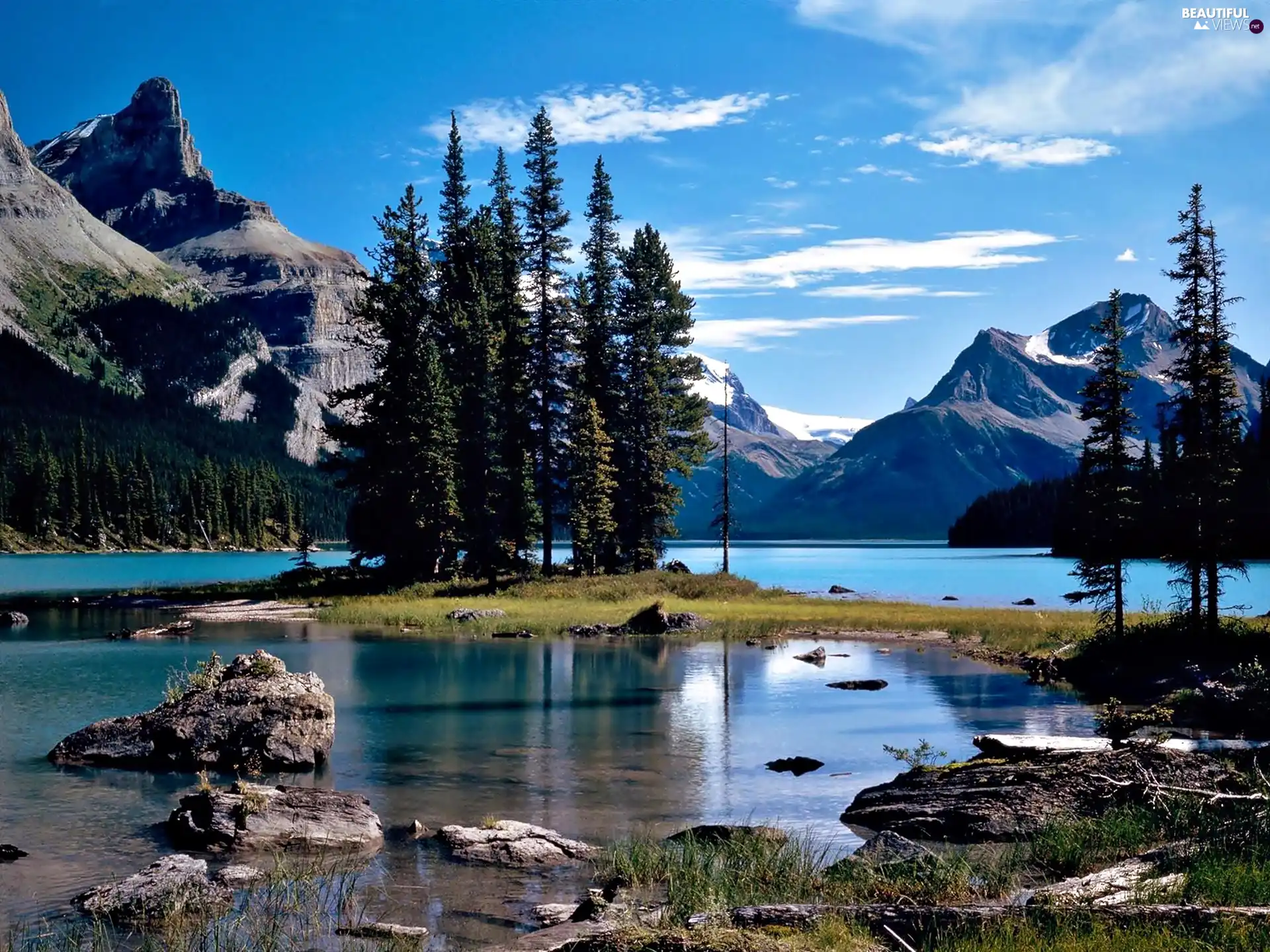 viewes, Mountains, Islet, trees, lake