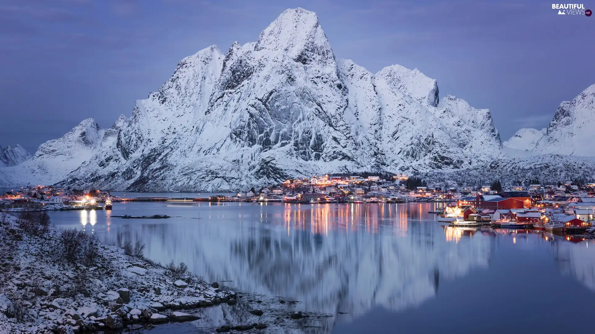 Rocks Lofoten Reine Village Light Norwegian Sea Norway