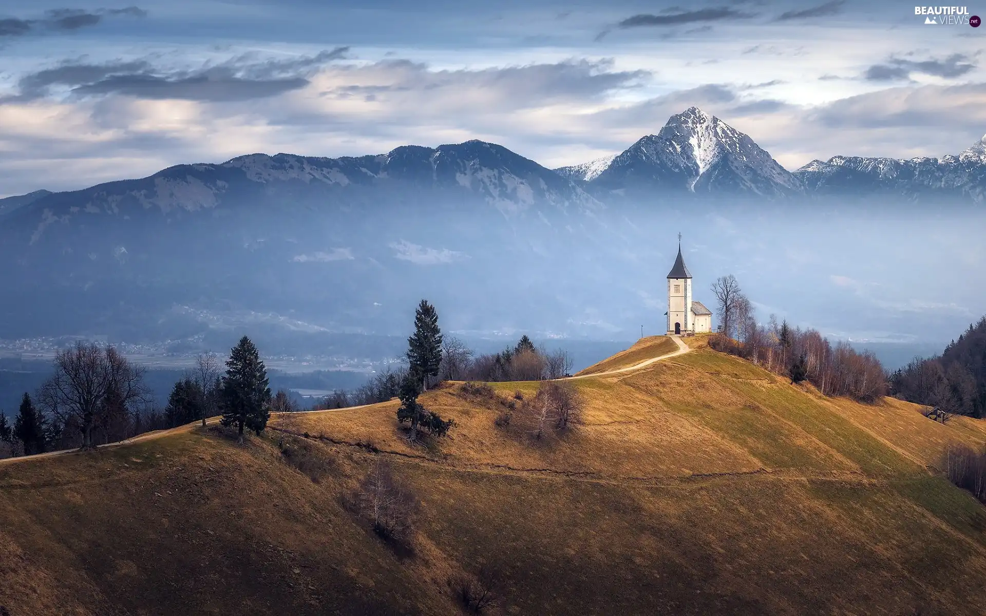 Mountains, Hill, viewes, Church of St. Peter, trees, Village Begunje on Gorenjsk, Slovenia, Way